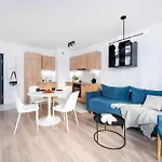 Apartamenty Fuzja - Komfortowe Mieszkania Blisko Centrum Lodzi Garaz